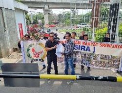 SIRA Datangi Kejati Terkait Laporan Atas Dugaan KKN Pengelolaan keuangan Negara