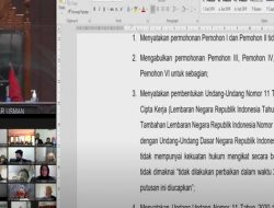 MK Putuskan UU Cipta Kerja Bertentangan dengan UUD 1945, Pemerintah Dilarang Buat Peraturan Turunan