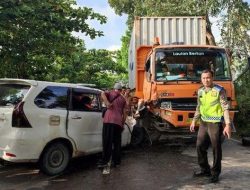 Kecelakaan Maut di Palembang, Sopir Travel Bawa 10 Penumpang Ngantuk Tabrak Truk Fuso