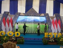 PT BPS Tbk Mendapatkan Penghargaan Pada Kick Of Food Estate oleh Menteri Pertanian RI Dan Gubernur Sumsel