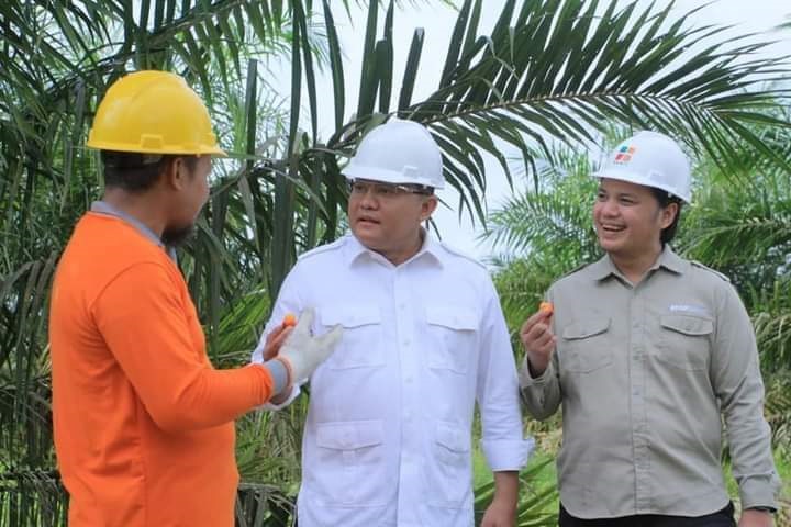 BPDP-KS Abadikan Keberhasilan Presiden RI Ir. Joko Widodo - Dr. H. Dodi Reza Alex Noerdin