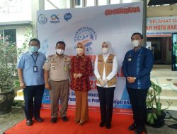 Kunjungan Komisi IV DPR RI Renny Astuti Ke Dapil Sumsel Berikan Bantuan 1100 Paket Untuk Masyarakat Kota Palembang