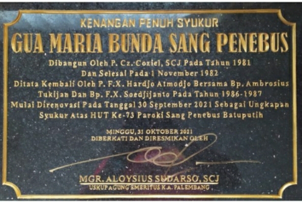Gua Maria Bunda Sang Penebus Batu Putih: Oase Berkat di Tepian Sungai Lengkayap, Tanah Ogan, Sumsel Gua Maria Bunda Sang Penebus Batu Putih: Oase Berkat di Tepian Sungai Lengkayap, Tanah Ogan, Sumsel