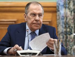 AS dan Eropa Setuju untuk Bekukan Aset Rusia Putin