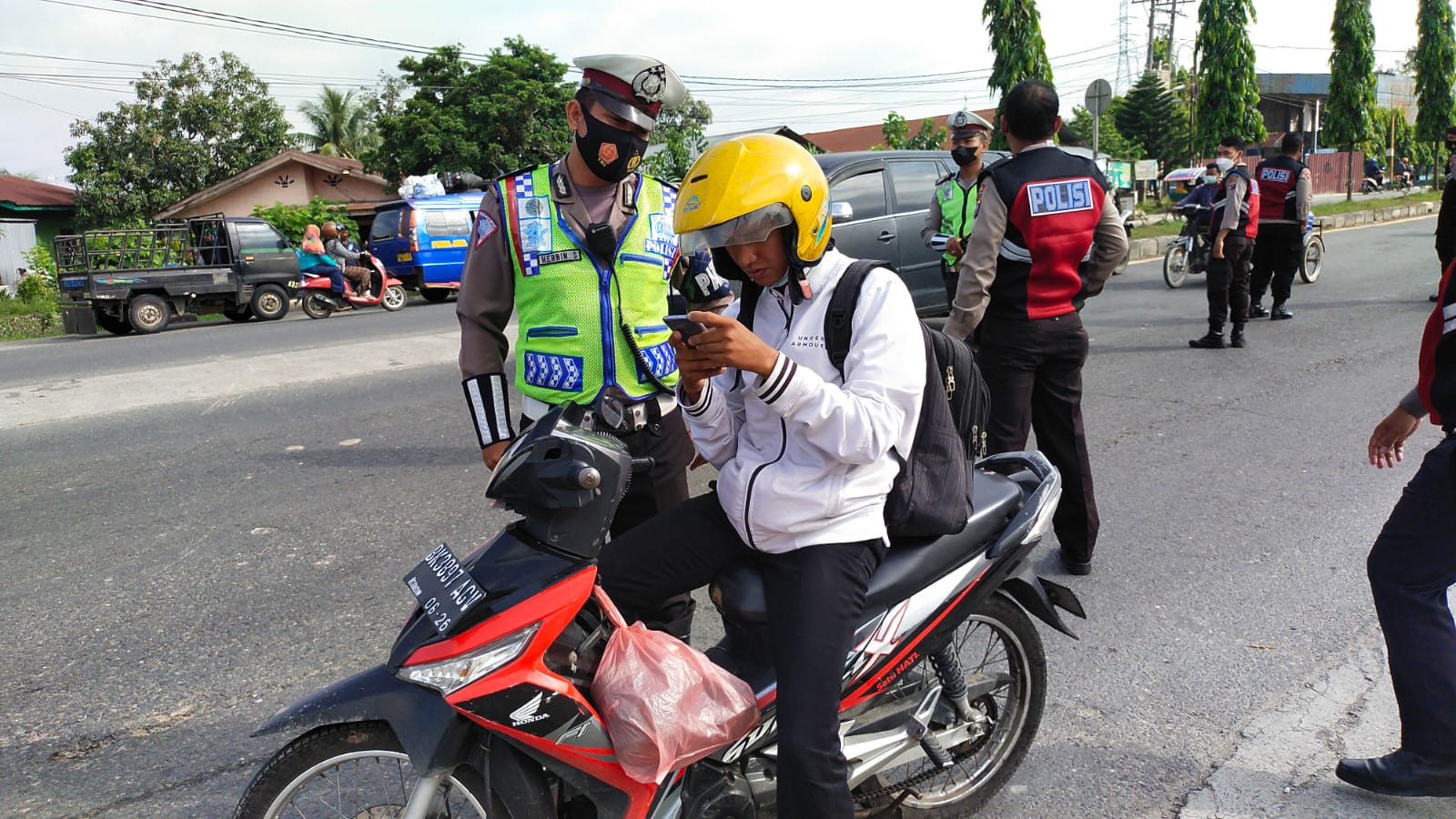 Ops Keselamatan Toba 2022, Polresta Deli Serdang Berikan Edukasi Dan Vaksinasi Massal