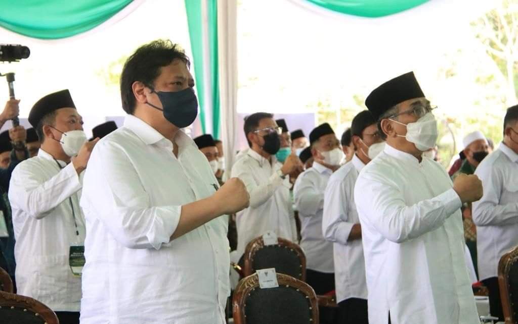 Airlangga Hartanto Selaku Menko Perekonomian Melaksanakan Peremajaan Sawit Rakyat Dalam Rangka Harlah NU di Kec Rambang Muara Enim