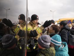 Rusia Laporkan Gencatan Senjata di 2 Wilayah Ukraina untuk Evakuasi