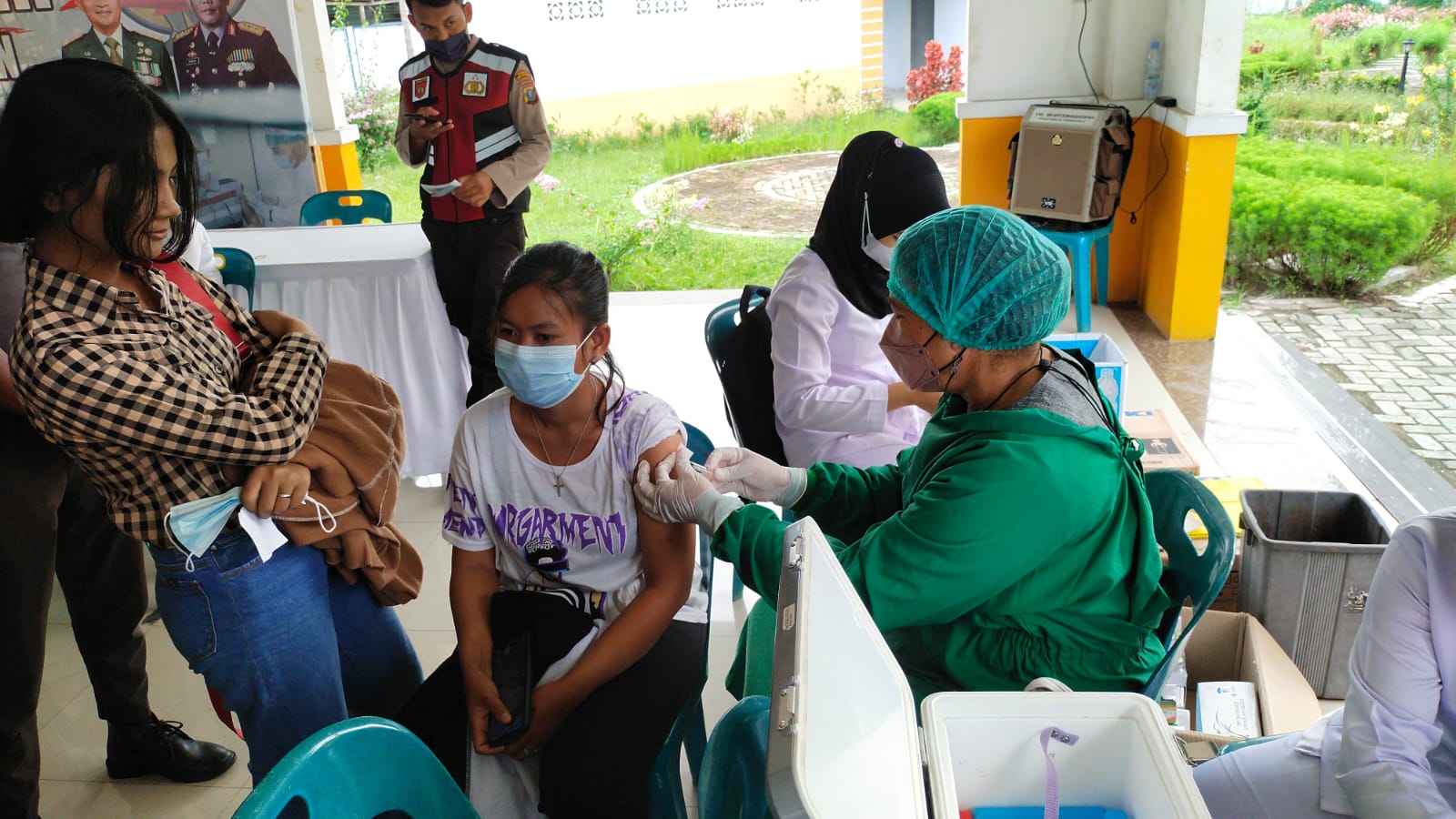 Polresta Deli Serdang Gencar Operasi Yustisi, Kejar Percepatan Vaksinasi Polresta Deli Serdang Gencar Operasi Yustisi, Kejar Percepatan Vaksinasi