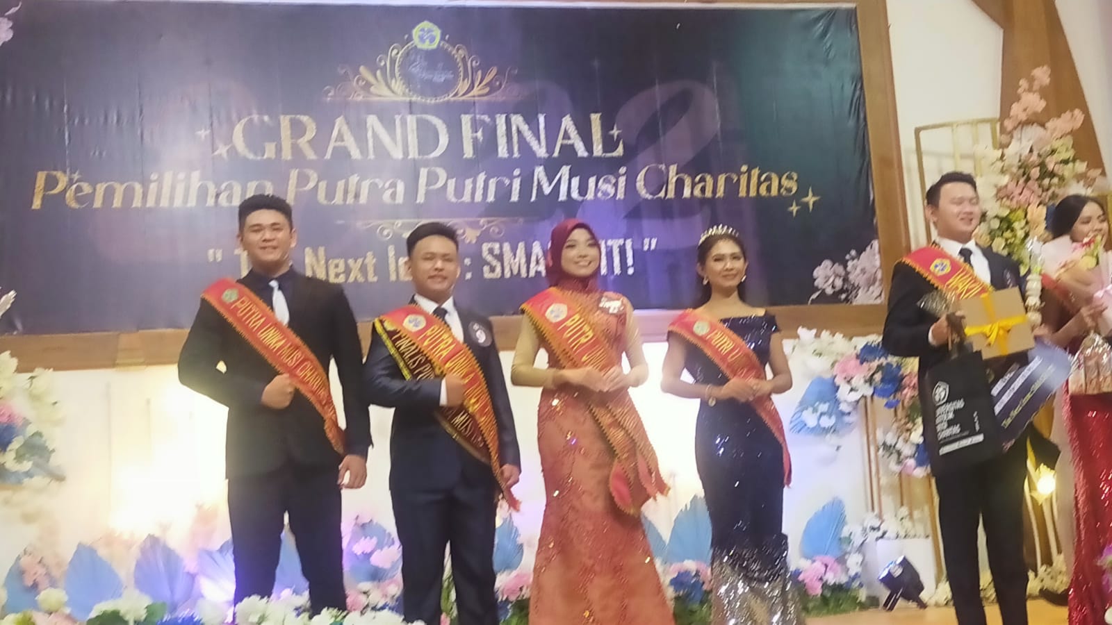 Marcel Wiranata dan Mega Agustin Prabowo Putra – Putri Musi Charitas 2022 Marcel Wiranata dan Mega Agustin Prabowo Putra – Putri Musi Charitas 2022