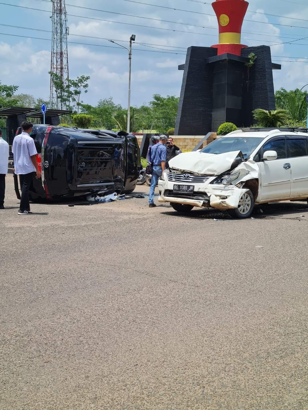 Breaking News : Terjadi Kecelakaan di Komplek Perkantoran Banyuasin