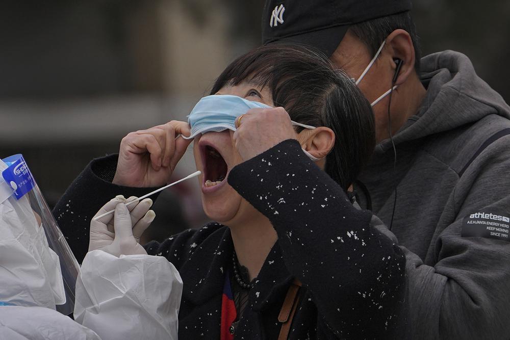 Shanghai Izinkan orangtua untuk Tinggal Bersama Anak-anak yang Terinfeksi COVID Shanghai Izinkan orangtua untuk Tinggal Bersama Anak-anak yang Terinfeksi COVID