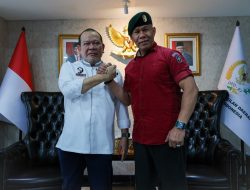 Silaturahmi ke Ketua DPD RI, Ruslan Buton Prihatin dengan Kondisi Bangsa