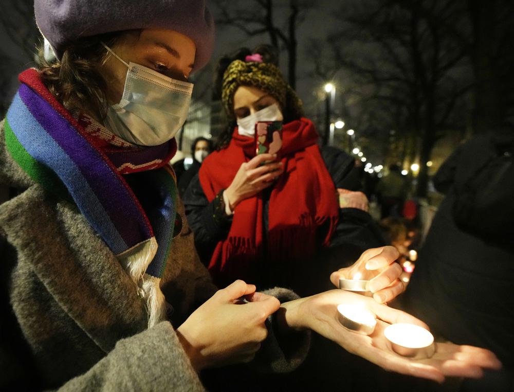 Polandia Mulai Mencatat Kehamilan dengan Larangan Aborsi hampir Menyeluruh