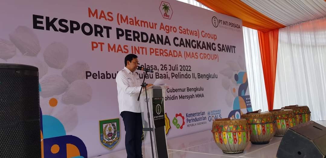 PT MAS sukses melaksanakan ekspor perdana cangkang sawit ke Thailand di Bengkulu PT MAS sukses melaksanakan ekspor perdana cangkang sawit ke Thailand di Bengkulu