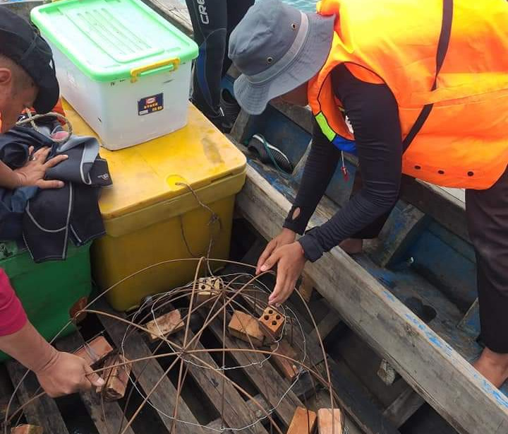 Banyu Biru Foundation bersama Dinas Pariwisata Sumsel Mengadakan Kegiatan Penanaman Terumbukarang di Pulau Mastari