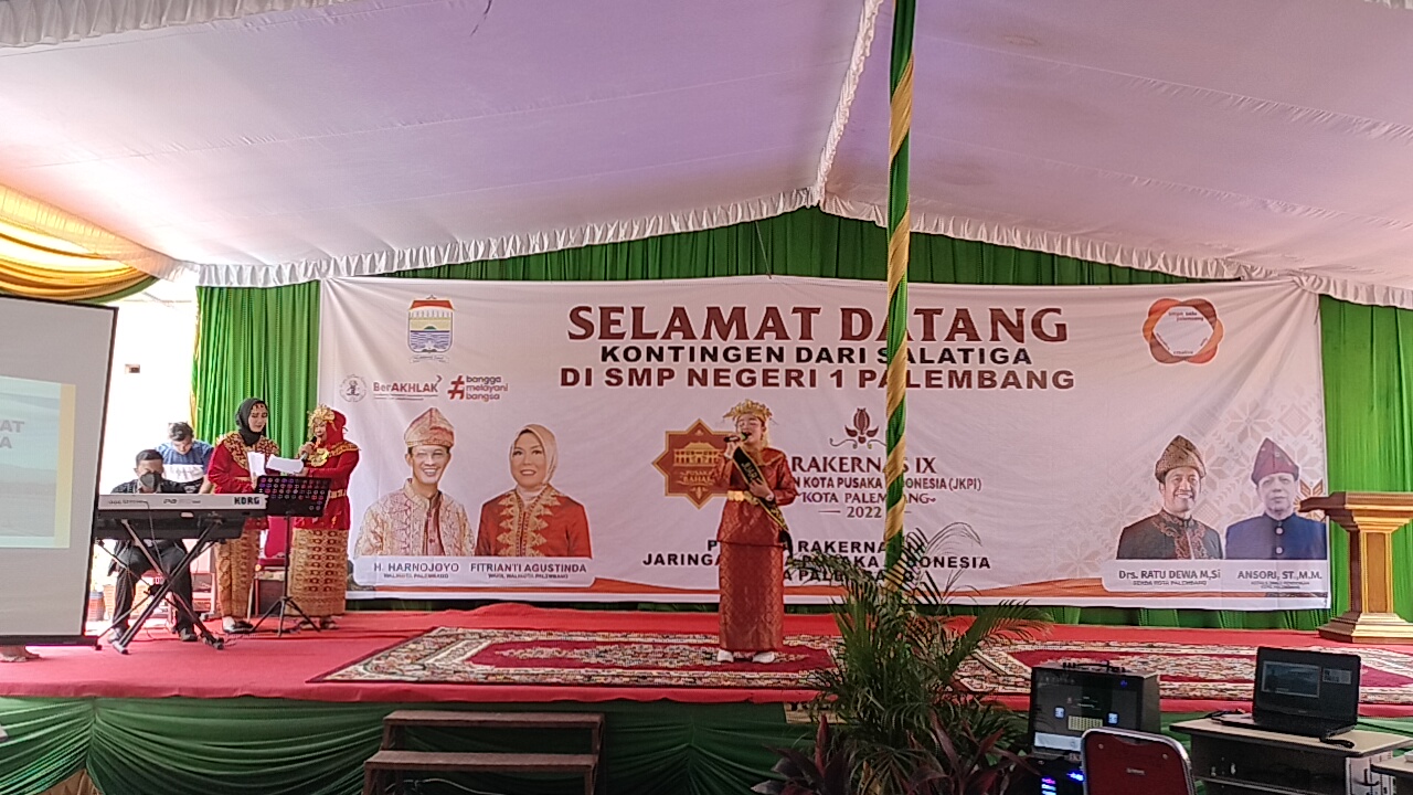 Kunjungan Kontingen JKPI Kota Salatiga di SMP Negeri 1 Palembang Kunjungan Kontingen JKPI Kota Salatiga di SMP Negeri 1 Palembang