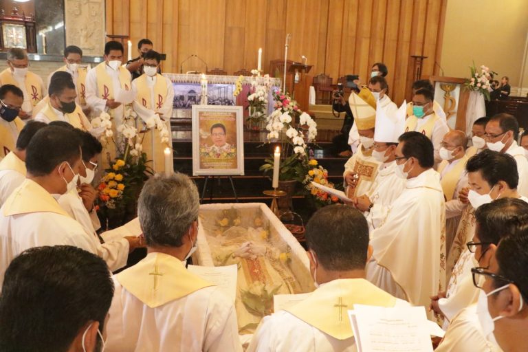 Imamnya Orang Kecil’ Telah Berpulang ke Rumah Bapa