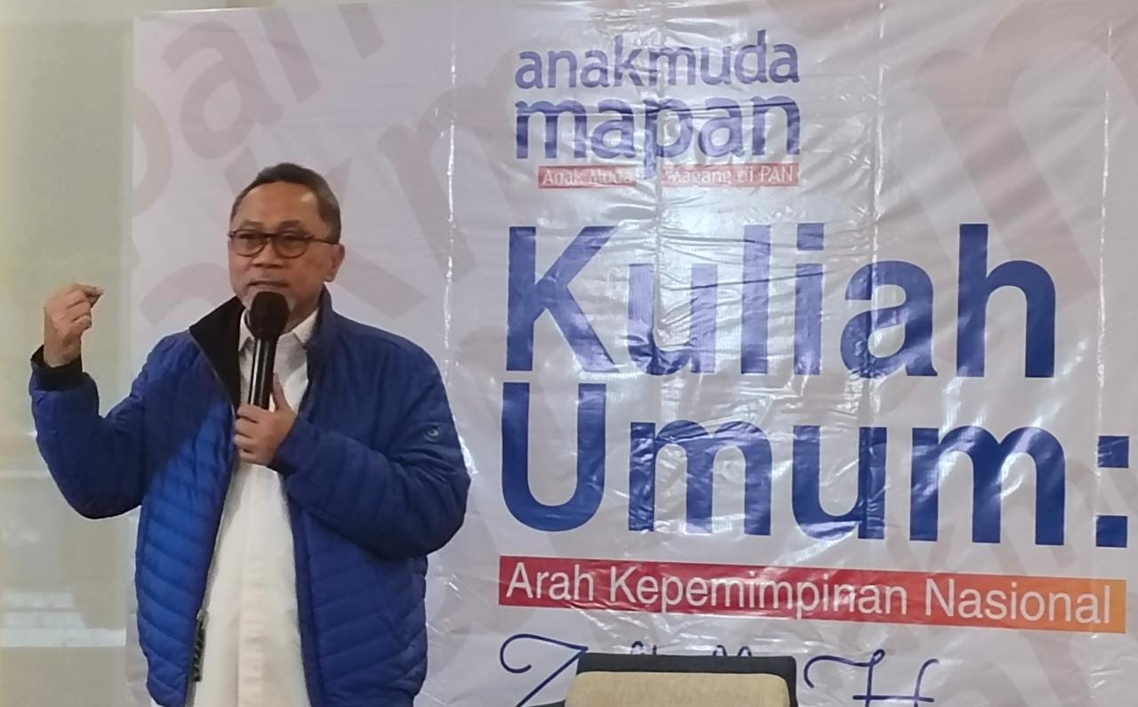 Mendag Zulkifli Hasan Kuliah Umum di DPP PAN, Buat Crisis Center Untuk Atasi Kelangkaan Minyak Mendag Zulkifli Hasan Kuliah Umum di DPP PAN, Buat Crisis Center Untuk Atasi Kelangkaan Minyak