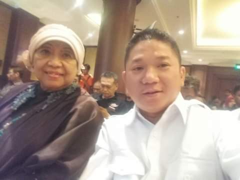Potret Gus Din Bersama Tokoh-tokoh Nahdlatul Ulama