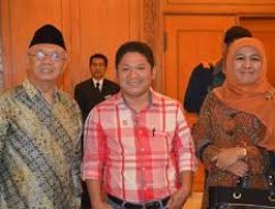 Potret Gus Din Bersama Tokoh-tokoh Nahdlatul Ulama
