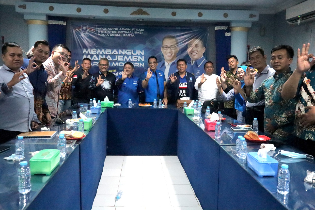 Gus Din Ketum Partai UKM Indonesia Nyatakan Bergabung ke PAN Karena Peduli Kalangan Milenial dan UMKM