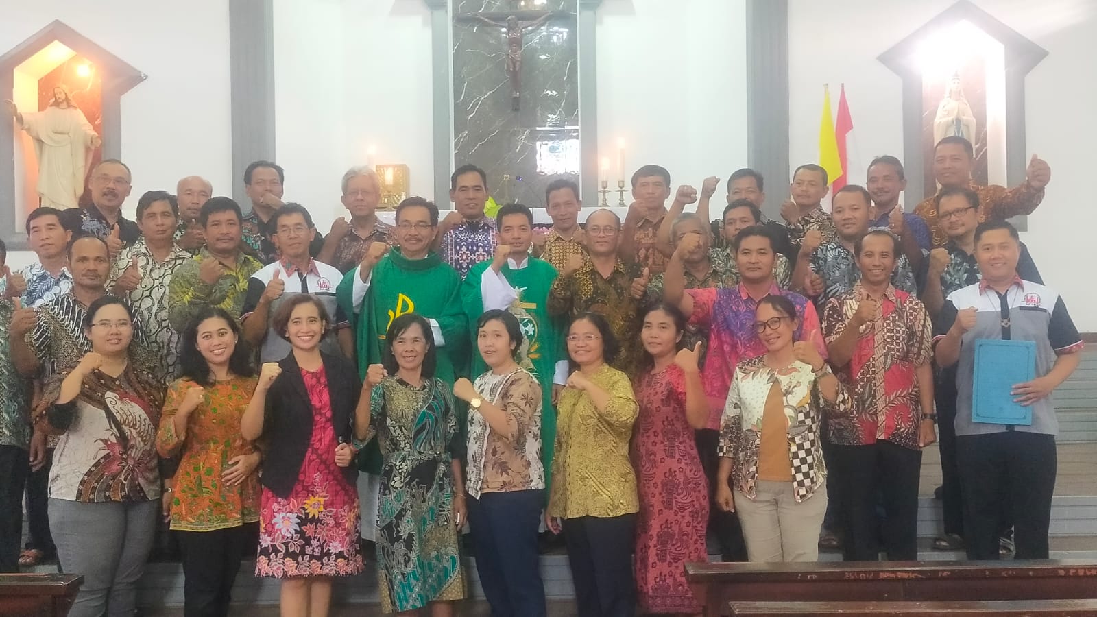 Mengembangkan Musik dan Nyanyian liturgi Lewat Pesparani Katolik LP3KD OKU Timur