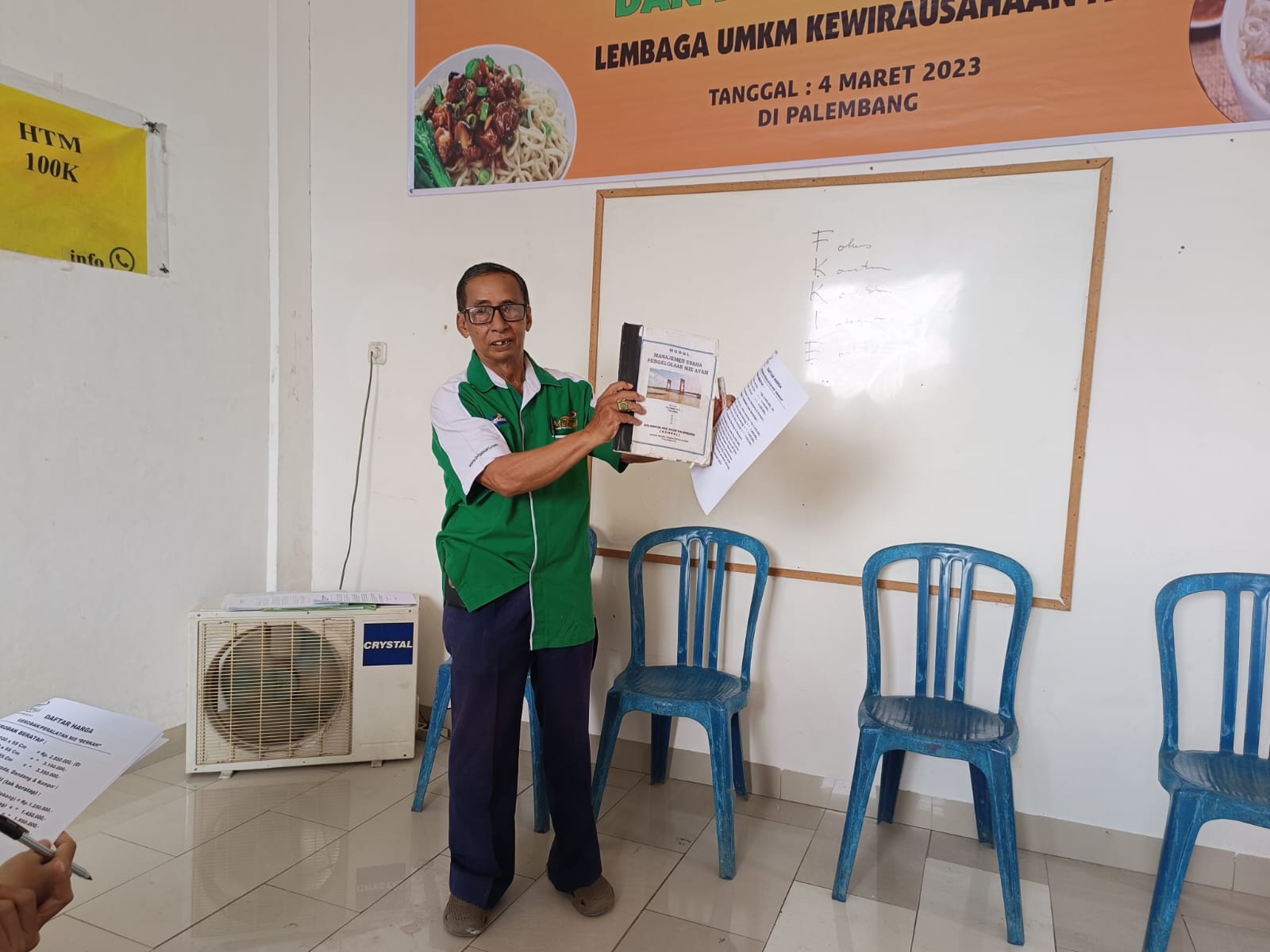 Lembaga UMKM kewirausahaan FPB Adakan Pelatihan Membuat Mie Ayam Berkah Palembang