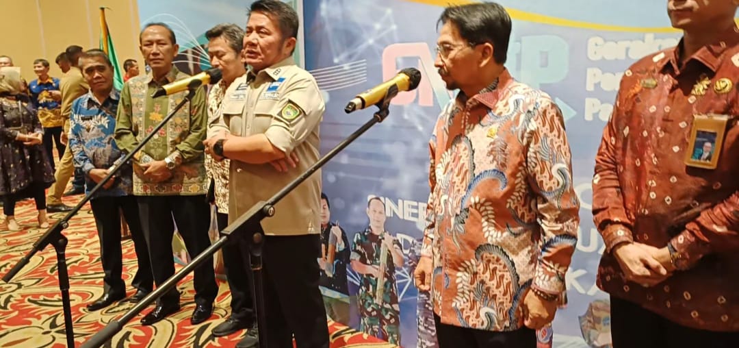 Herman Deru Intrusksikan Kepala Daerah Pantau Stok Pangan di Pasar Jelang Idul Fitri