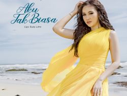 Lagu Hits Almarhum Alda Risma ‘Aku Tak Biasa’, Dinyanyikan Puteri Juby Penyanyi Cantik Asal Manado
