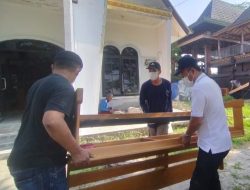 IYD di Depan Mata, Uskup Agung Palembang Ikut Angkat-angkat Bangku