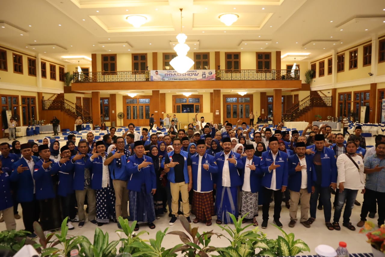 Pengurus DPW PAN Road Show Keliling Jawa Timur Mantapkan Konsolidasi Internal Pengurus DPW PAN Road Show Keliling Jawa Timur Mantapkan Konsolidasi Internal