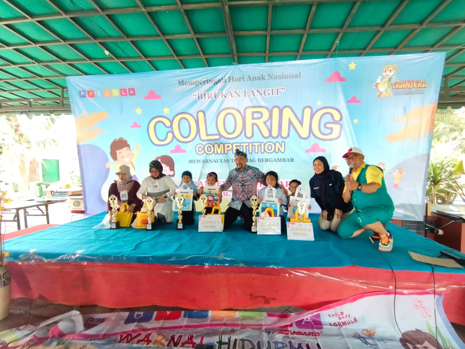 Gerakan Perempuan Ari Pribadi Setiadarma (GAPURA) Gelar Lomba Mewarnai Tas di Hari Anak Nasional Gerakan Perempuan Ari Pribadi Setiadarma (GAPURA) Gelar Lomba Mewarnai Tas di Hari Anak Nasional