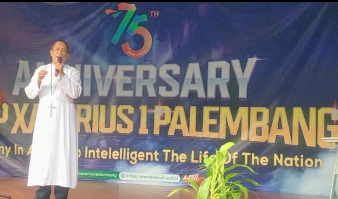 Gelar Jalan Sehat dan Futsal HUT ke-75 SMP Xaverius 1 Palembang