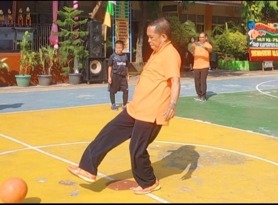 Gelar Jalan Sehat dan Futsal HUT ke-75 SMP Xaverius 1 Palembang