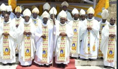 Penolakan terhadap Pemberkatan Sesama Jenis Tumbuh di Afrika, Namun Para Uskup Terpecah secara Global