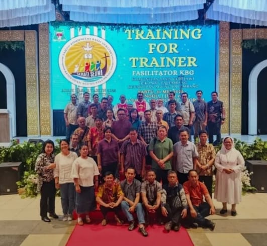 Training Of Trainer Fasilitator Komunitas Basis Gerejani Dekanat Palembang Training Of Trainer Fasilitator Komunitas Basis Gerejani Dekanat Palembang