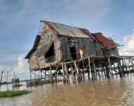 Miris , 1 Rumah di Desa Sungai Lebung Ilir Sangat Memperihatinkan Hampir Roboh