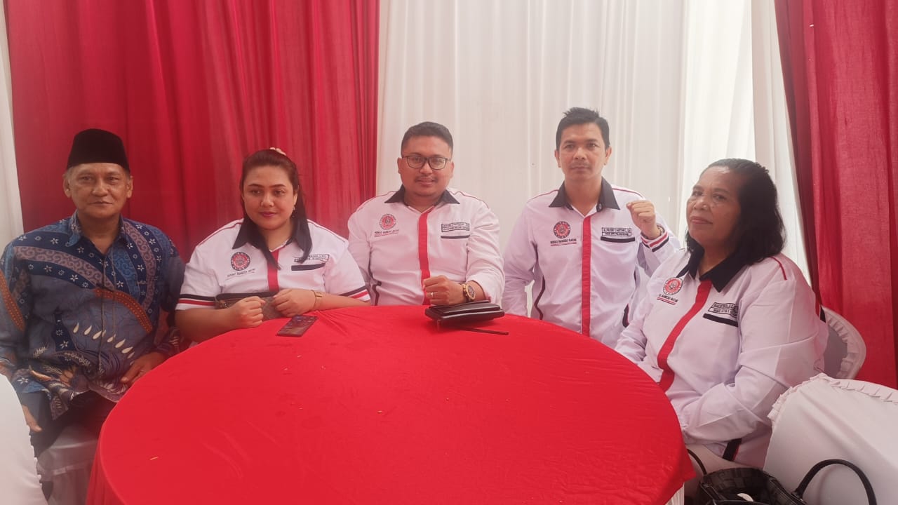 Horas Bangsa Batak Hadiri Ultah Datuk H.Ramli Sutanegara ke-77 Tahun Horas Bangsa Batak Hadiri Ultah Datuk H.Ramli Sutanegara ke-77 Tahun