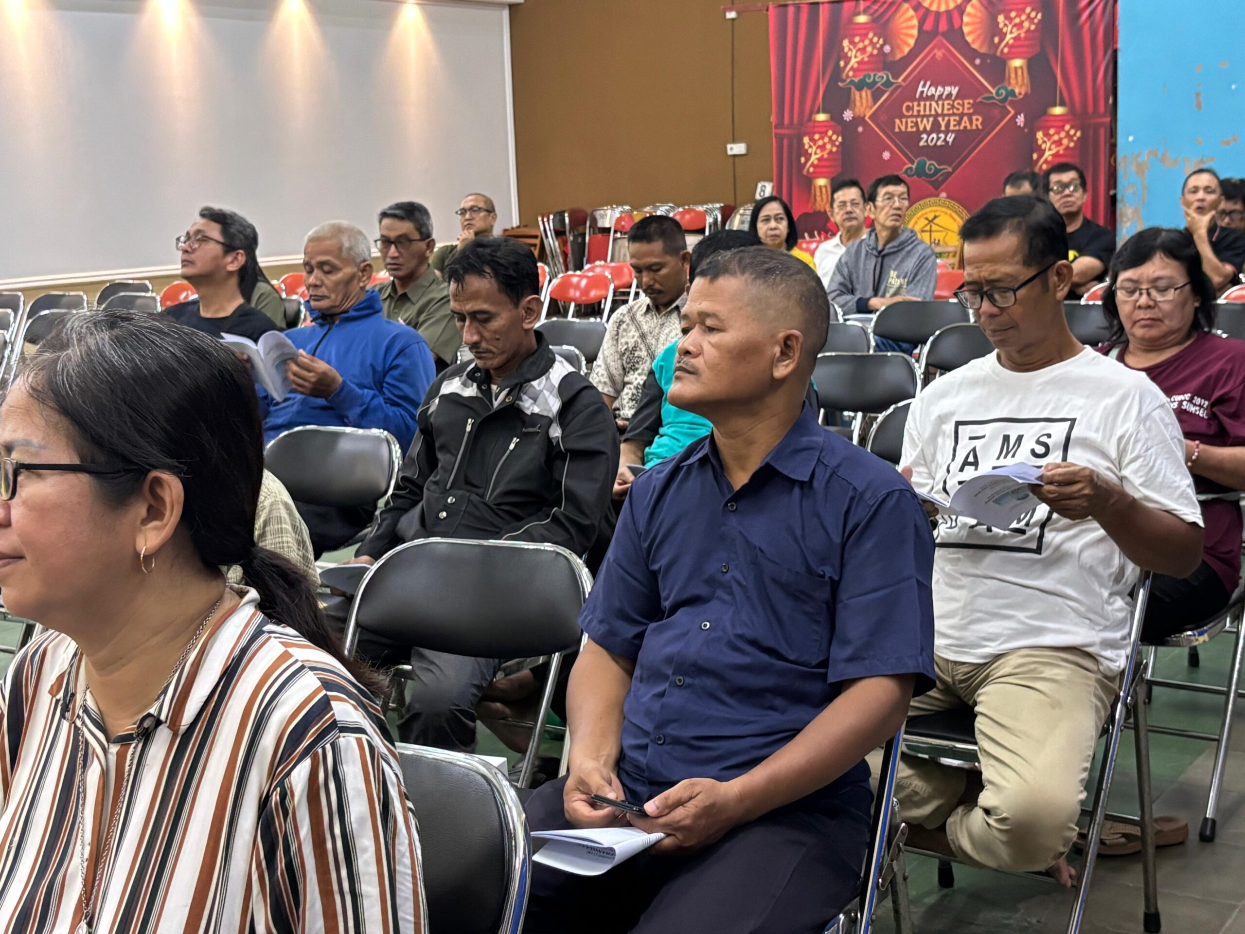 Sosialisasi Bulan Kebangsaan Keuskupan Agung Palembang Dalam Komunitas Basis Gerejawi Menjadi Garam dan Terang Dunia