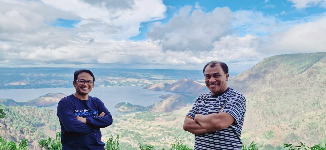 ADA APA DENGAN DANAU TOBA? ADA APA DENGAN DANAU TOBA?