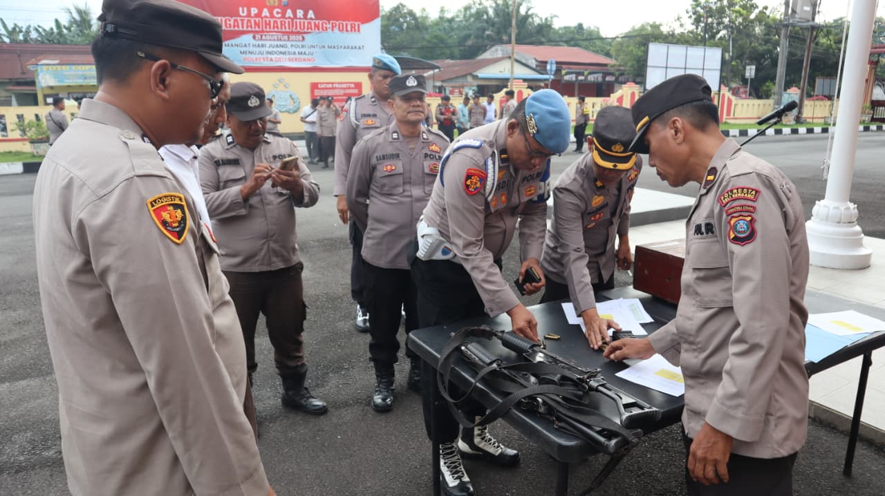 Polresta Deli Serdang Lakukan Pengecekan Senjata Api Personil