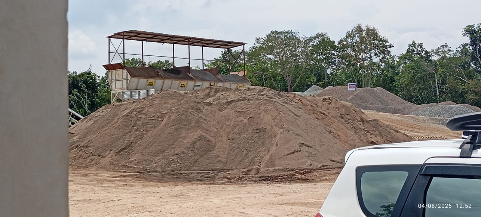 PSN Pembangunan Tol Palembang-Betung Di Sinyalir Memanfaatkan Hasil Tambang Pasir Ilegal Oleh PT. HKSIS