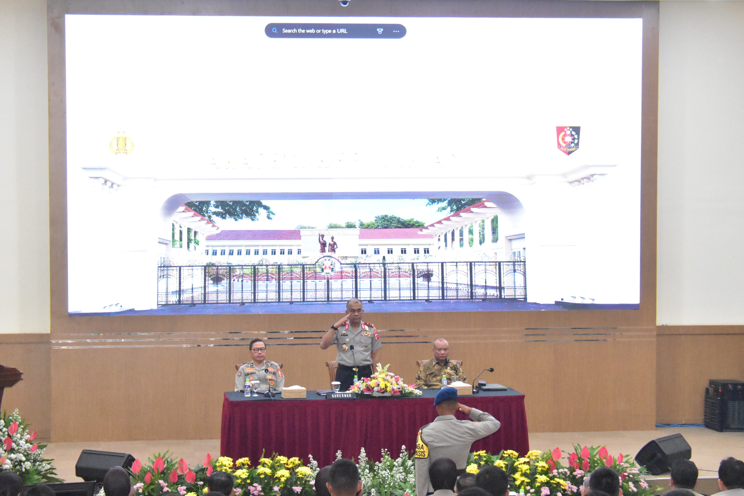 Gubernur Akpol: Bangun Integritas dengan Belajar dari Filsafat Kamera Gubernur Akpol: Bangun Integritas dengan Belajar dari Filsafat Kamera