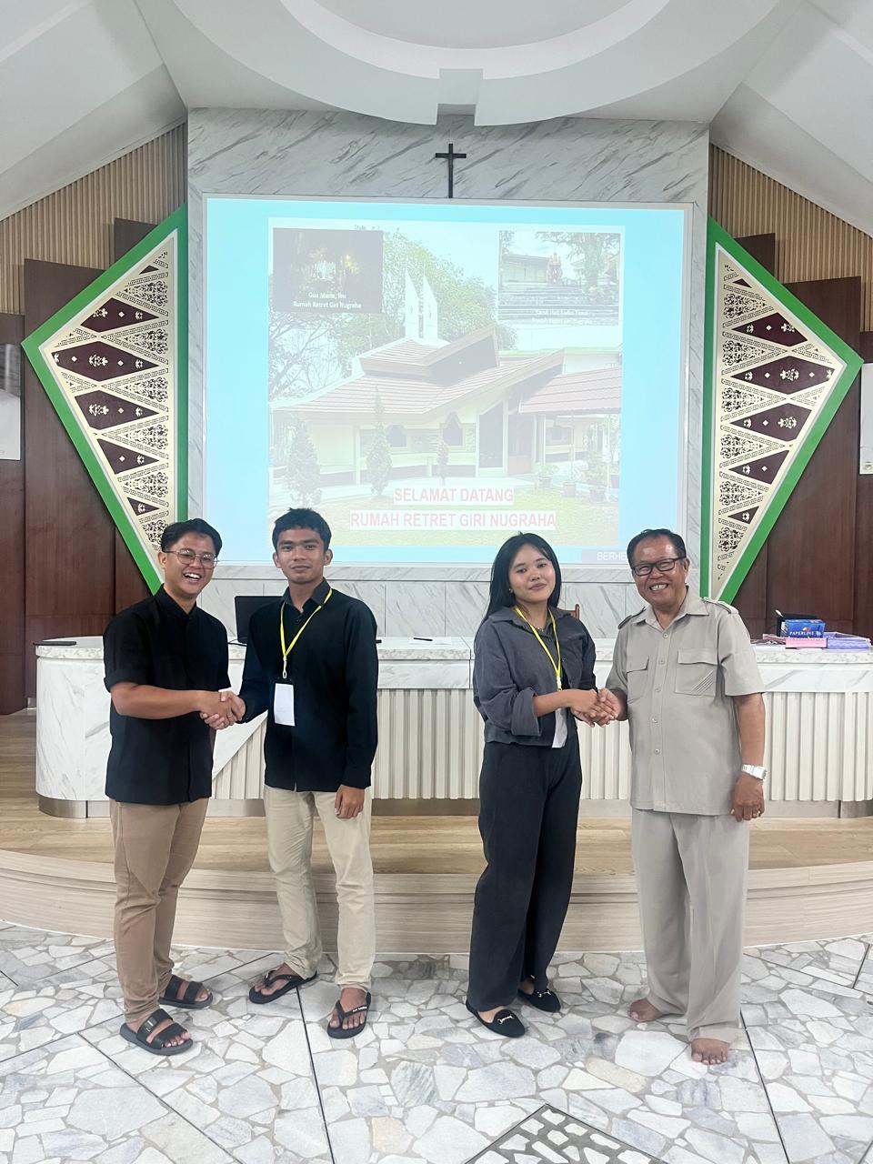 Refleksi Spiritual Siswa SMA Xaverius 2 Palembang Mendalami 'Kebebasan Anak-Anak Allah' dalam Retret Tahunan