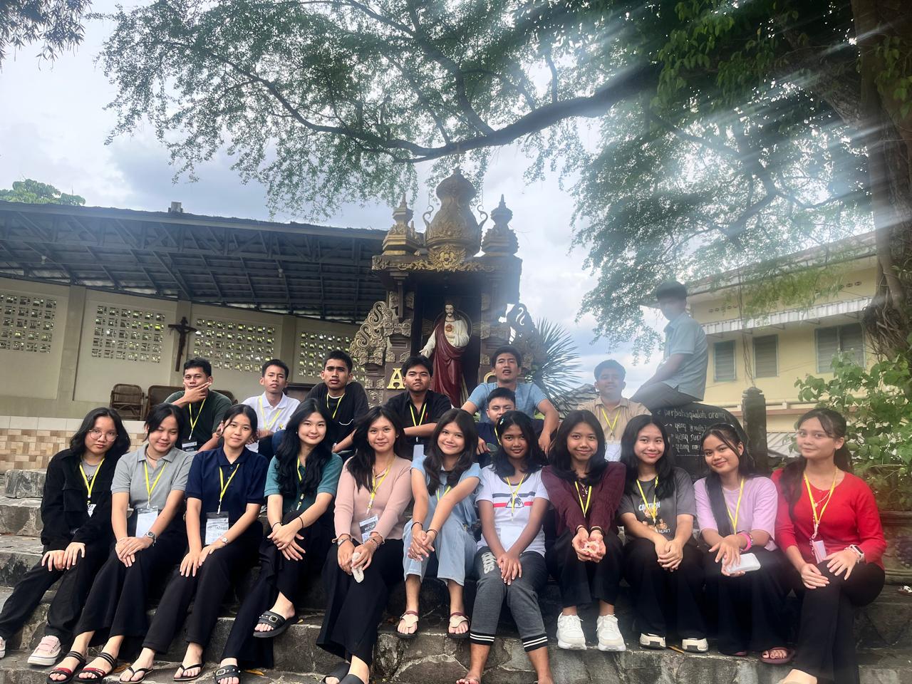Refleksi Spiritual Siswa SMA Xaverius 2 Palembang Mendalami 'Kebebasan Anak-Anak Allah' dalam Retret Tahunan