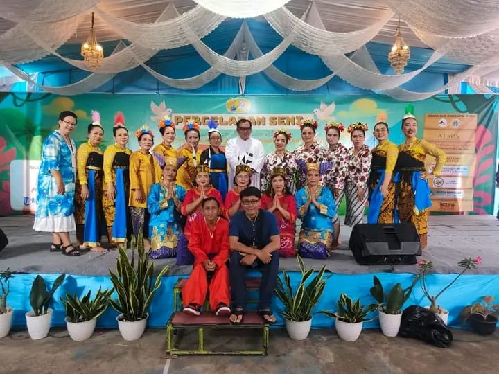 HUT ke – 8 Gedung Serbaguna Santo Louis: Merangkul Keberagaman Budaya, dan Bekerja Sama Demi Kemuliaan Tuhan