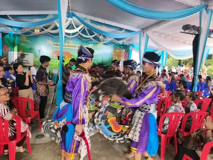 HUT ke – 8 Gedung Serbaguna Santo Louis: Merangkul Keberagaman Budaya, dan Bekerja Sama Demi Kemuliaan Tuhan