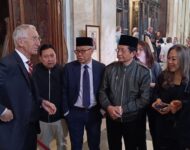 MENTERI NASARUDDIN UMAR ZIARAH KE  MAKAM PAUS FRANSISKUS