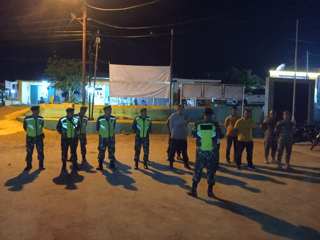 Koramil 19/BP Kodim 0204 Deli Serdang Rutin Patroli Penanganan Kejahatan Jalanan
