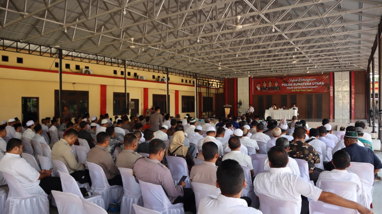 Polresta Deli Serdang Gelar Safari Kebangsaan Dengan Tema "Doa Polri Untuk Negeri" Polresta Deli Serdang Gelar Safari Kebangsaan Dengan Tema "Doa Polri Untuk Negeri"